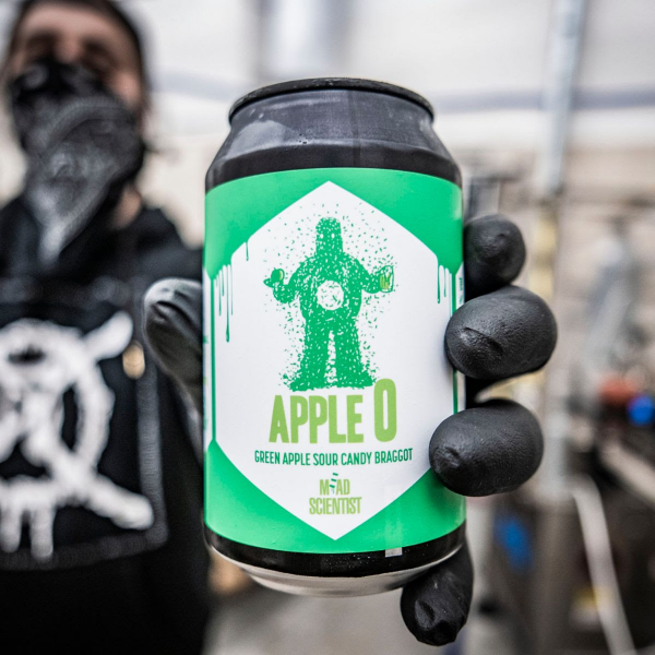 Mead-Scientist-Apple-O